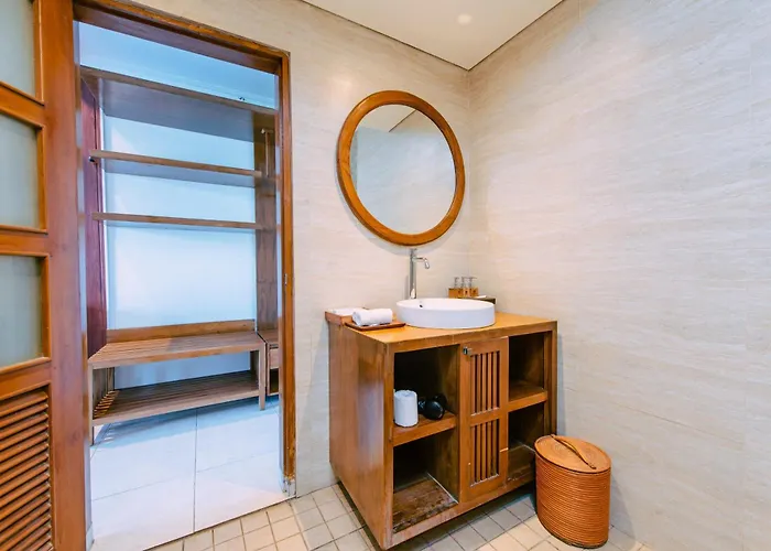 Puri Pandawa Hotel Kuta Selatan